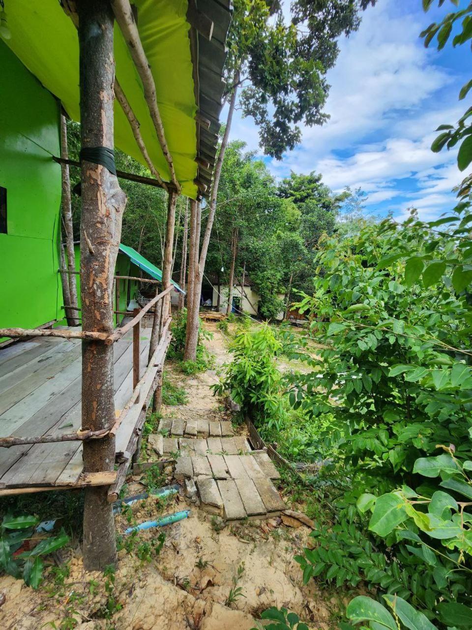 Sweet Jungle Camping Hotel Kaoh Touch Exterior foto